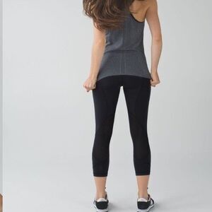 Lululemon Size 10 Pace Rival Crop 22" Black